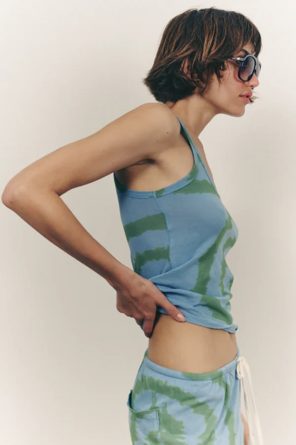 ⁦SOFIA TANK TIE DYE BLUE WITH GREEN⁩ – תמונה ⁦2⁩