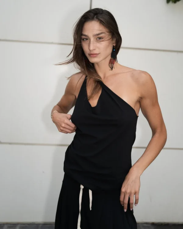 ⁦ELENORE EASY BLACK TANK⁩ – תמונה ⁦4⁩