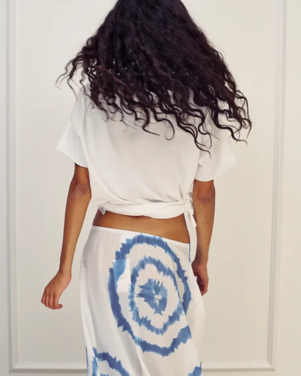 ⁦ANNIE WHITE TEE⁩ – תמונה ⁦2⁩