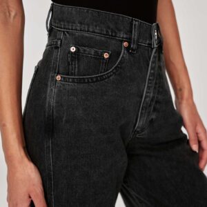 DL1961 Taylor Relaxed Barrel Ultra High Rise 31" Jeans